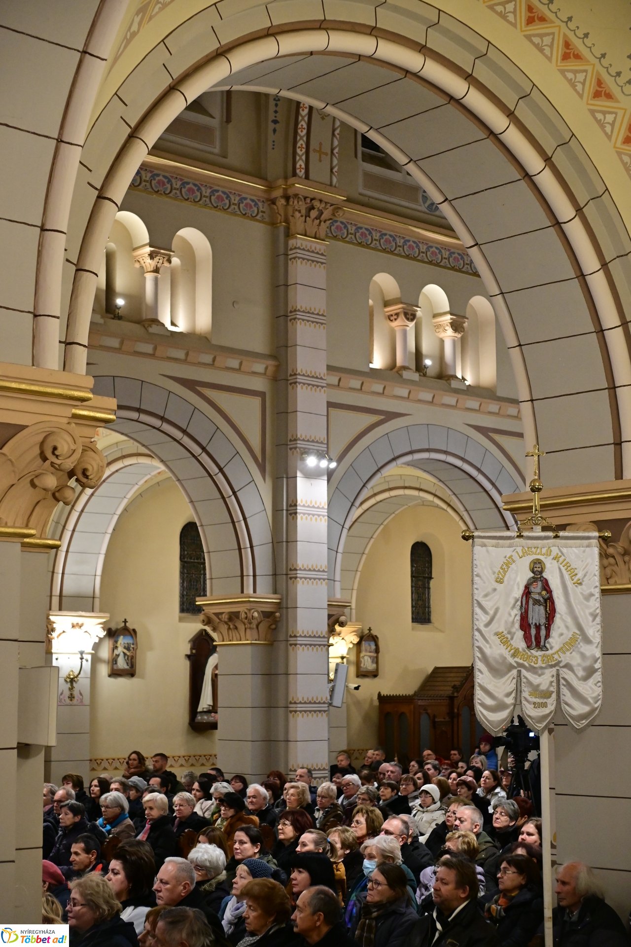 Városi Karácsonyi Hangverseny a Magyarok Nagyasszonya-társszékesegyházban 2024