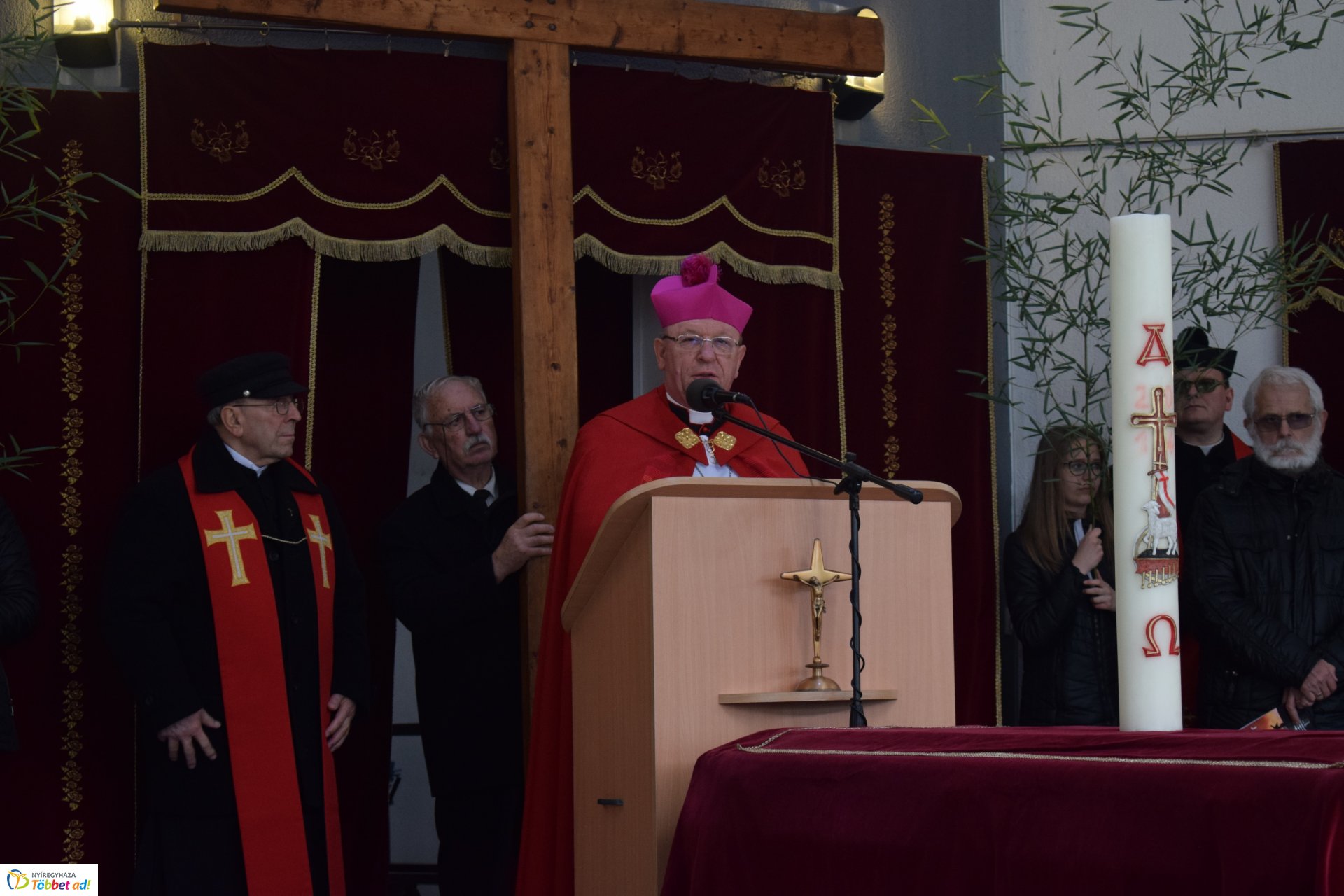 Városi Keresztút – Fotók: Nyíregyházi Egyházmegye