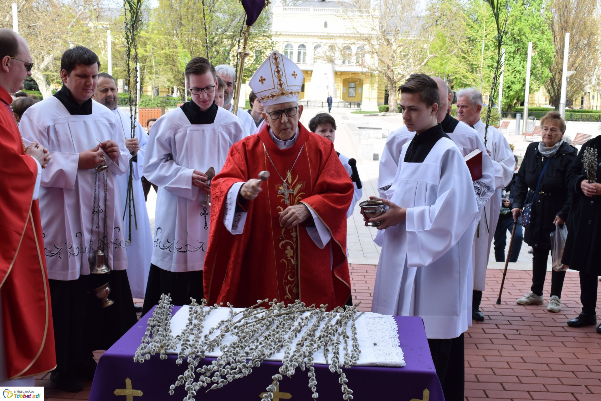 Városi Keresztút – Fotók: Nyíregyházi Egyházmegye