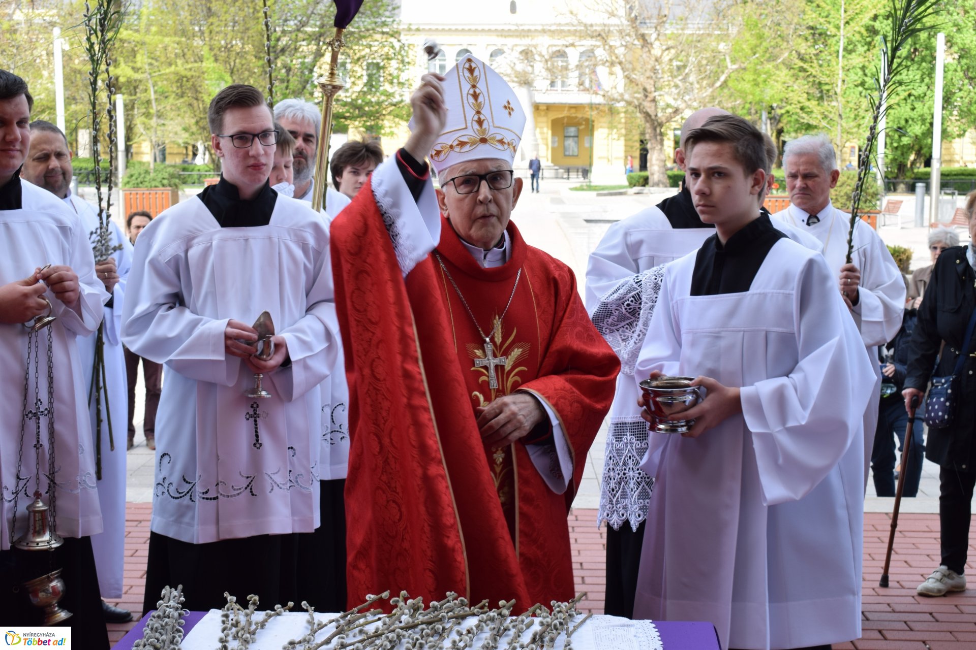 Városi Keresztút – Fotók: Nyíregyházi Egyházmegye