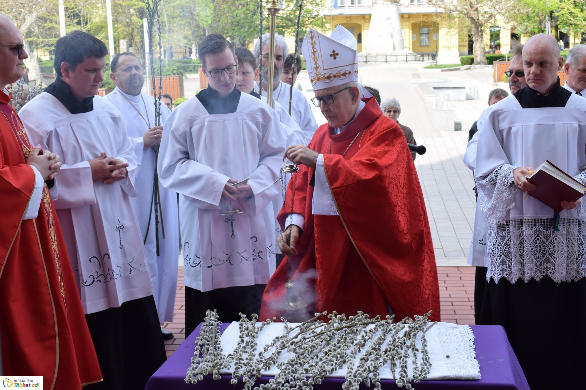 Városi Keresztút – Fotók: Nyíregyházi Egyházmegye