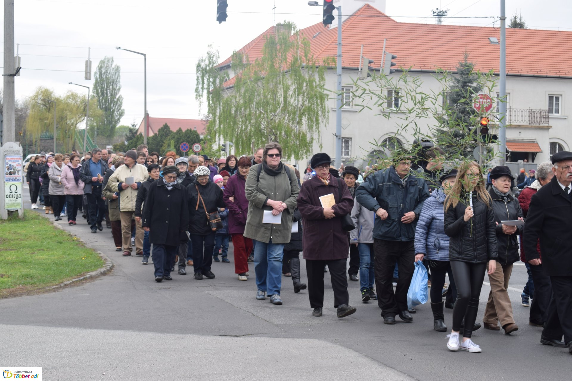 Városi Keresztút – Fotók: Nyíregyházi Egyházmegye