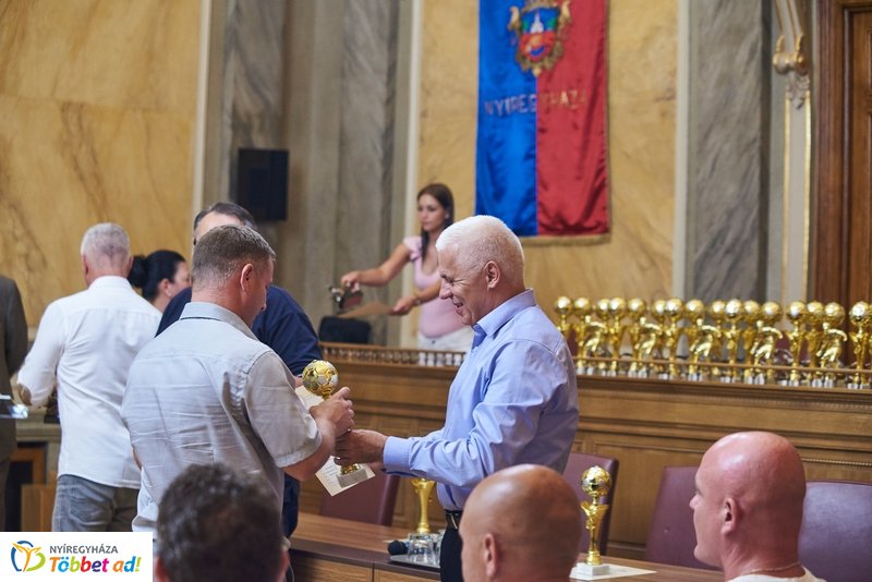 Városi Kispályás Labdarúgó Bajnokság díjátadó