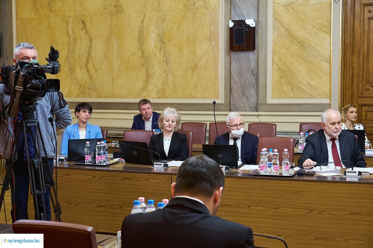 Városi Közgyűlés 20200326