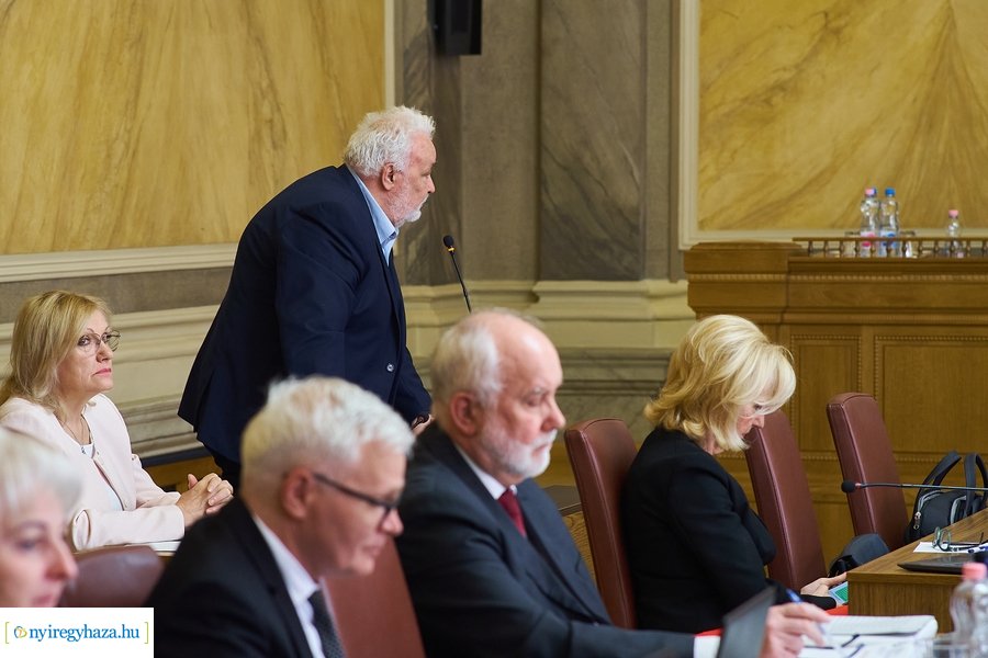 Városi Közgyűlés 2022 04 28