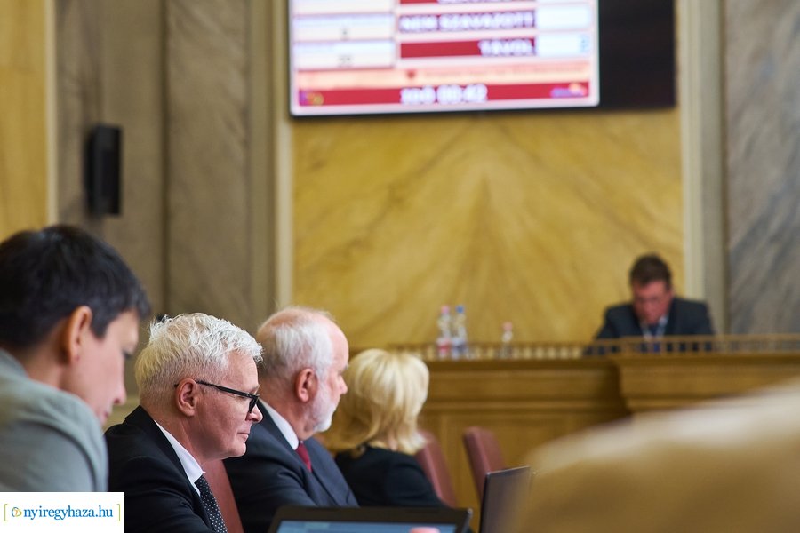 Városi Közgyűlés 2022 04 28