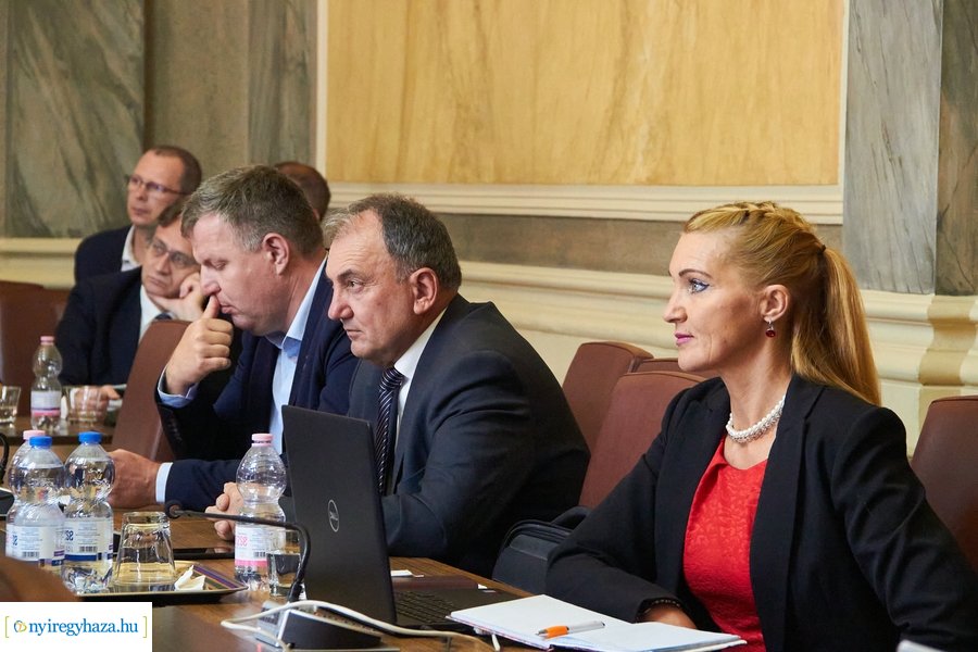 Városi Közgyűlés 20220526