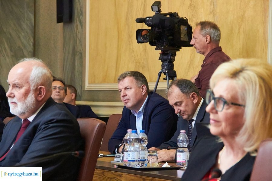 Városi Közgyűlés 20220526