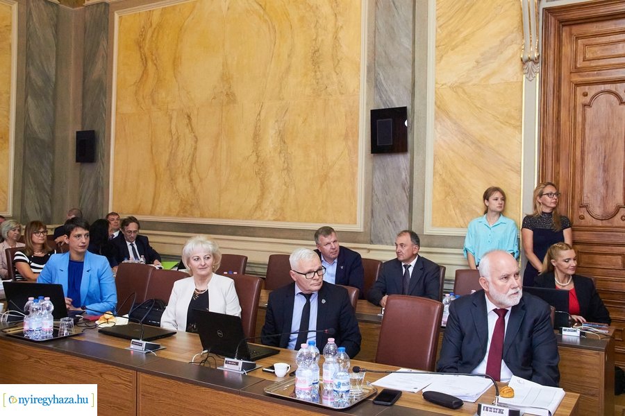 Városi Közgyűlés 20220526