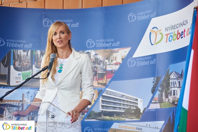 Városi Uszoda bokrétaavató ünnepsége 2019