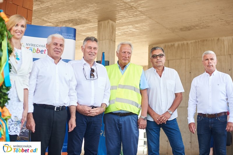 Városi Uszoda bokrétaavató ünnepsége 2019