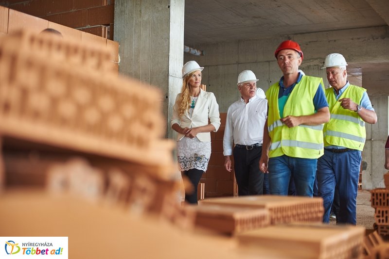 Városi Uszoda bokrétaavató ünnepsége 2019