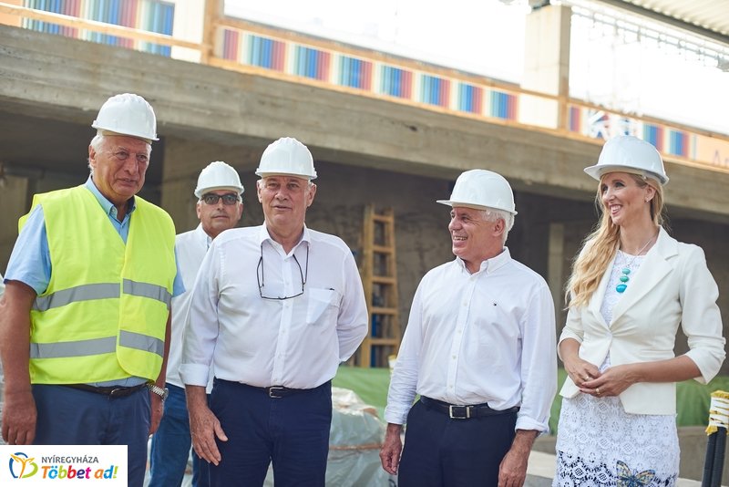 Városi Uszoda bokrétaavató ünnepsége 2019