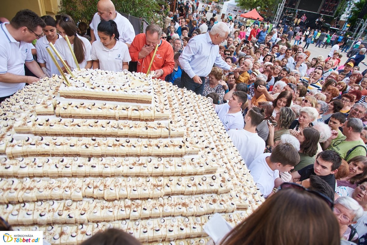 Városnap 2019 - a Város Tortája