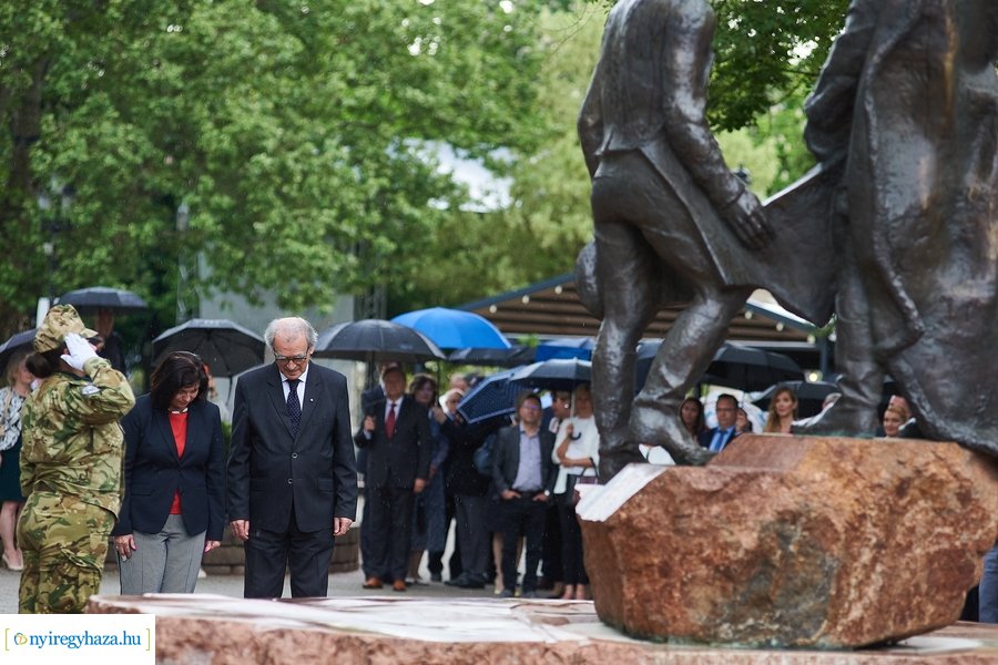 Városnap 2022 - emlékező koszorúzás