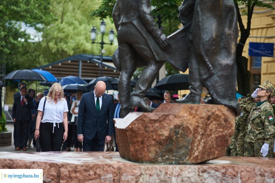 Városnap 2022 - emlékező koszorúzás