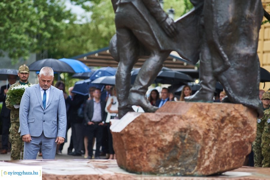 Városnap 2022 - emlékező koszorúzás