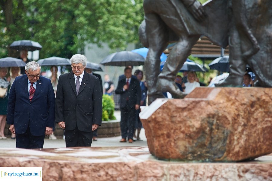 Városnap 2022 - emlékező koszorúzás