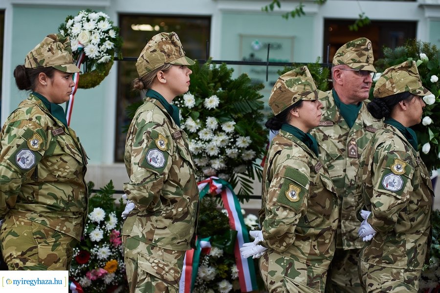 Városnap 2022 - emlékező koszorúzás