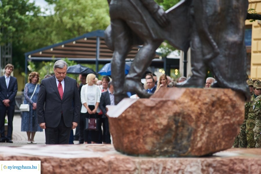 Városnap 2022 - emlékező koszorúzás