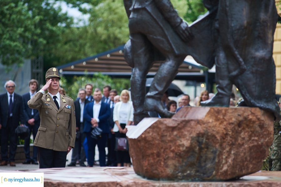 Városnap 2022 - emlékező koszorúzás