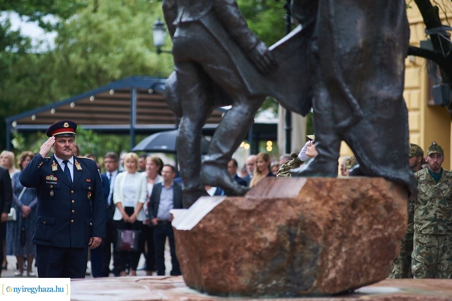 Városnap 2022 - emlékező koszorúzás