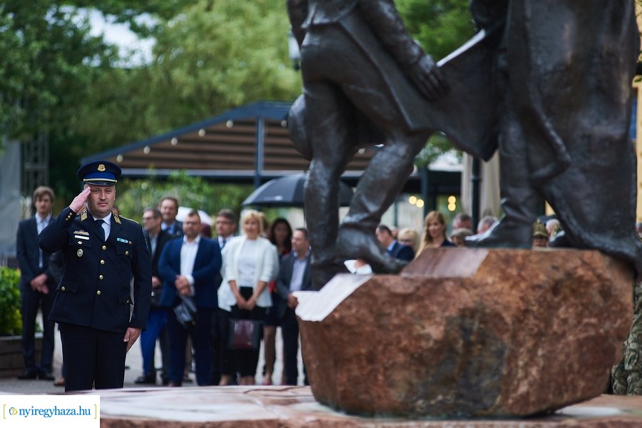 Városnap 2022 - emlékező koszorúzás