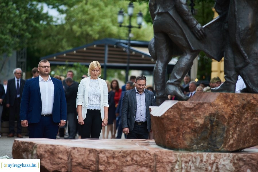 Városnap 2022 - emlékező koszorúzás