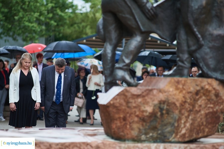 Városnap 2022 - emlékező koszorúzás