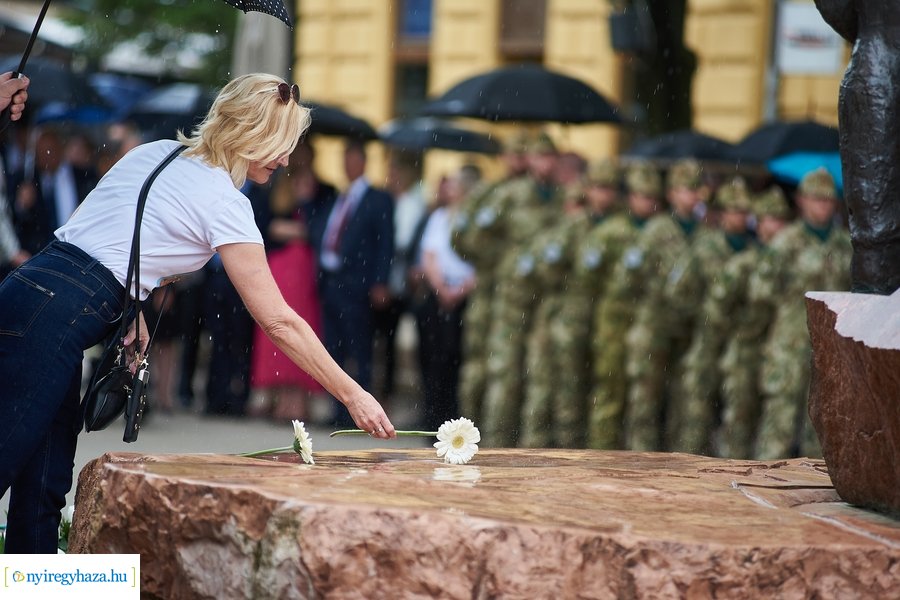 Városnap 2022 - emlékező koszorúzás