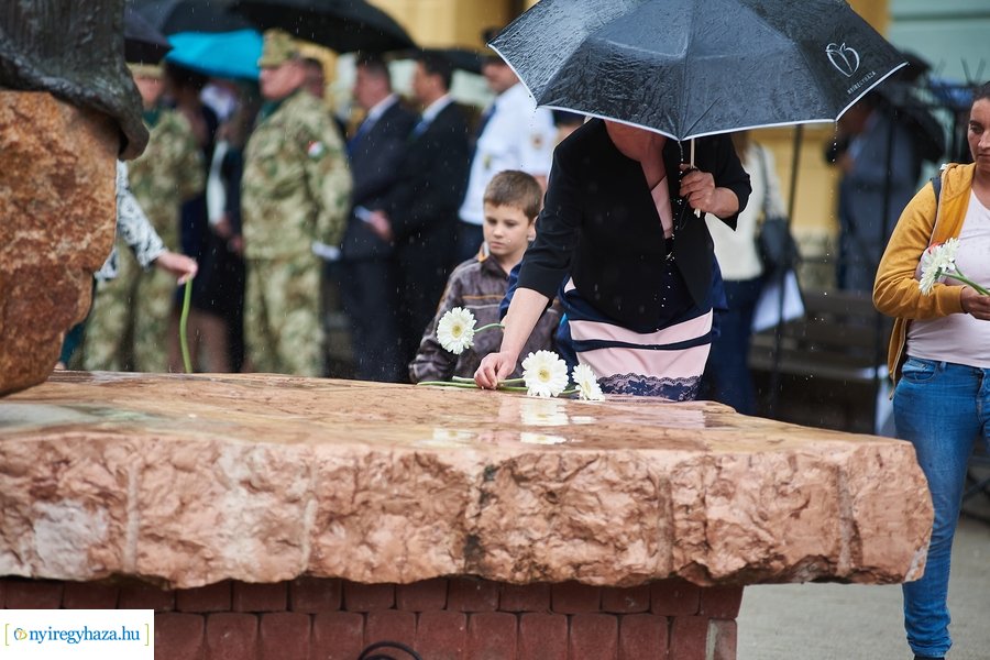 Városnap 2022 - emlékező koszorúzás