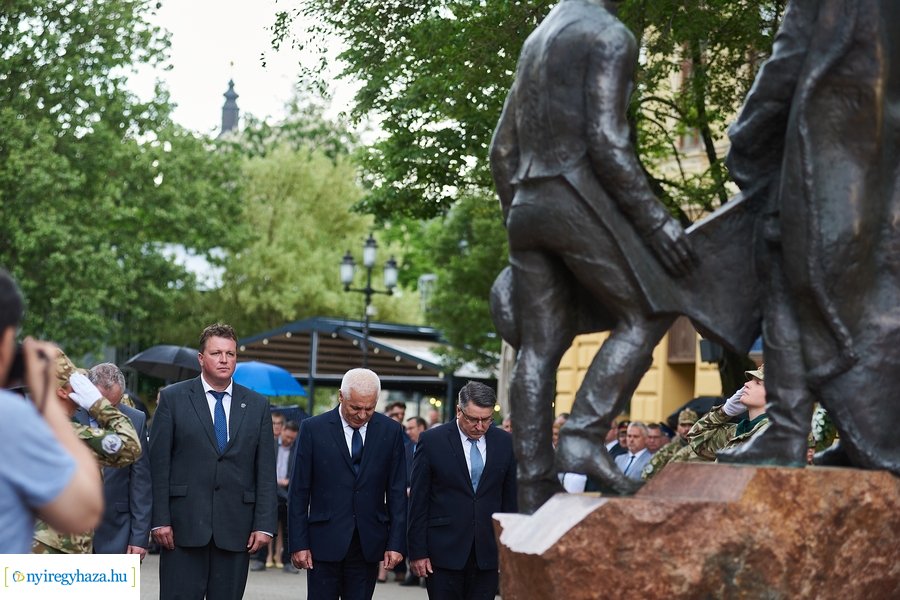 Városnap 2022 - emlékező koszorúzás