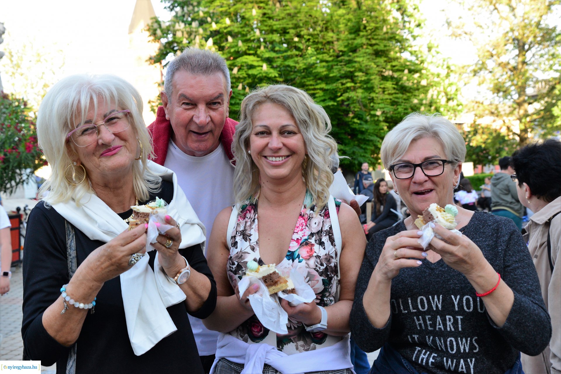 Városnap 2022 - fehércsokis várostortát készítettek a Sipkay-s cukrásztanulók