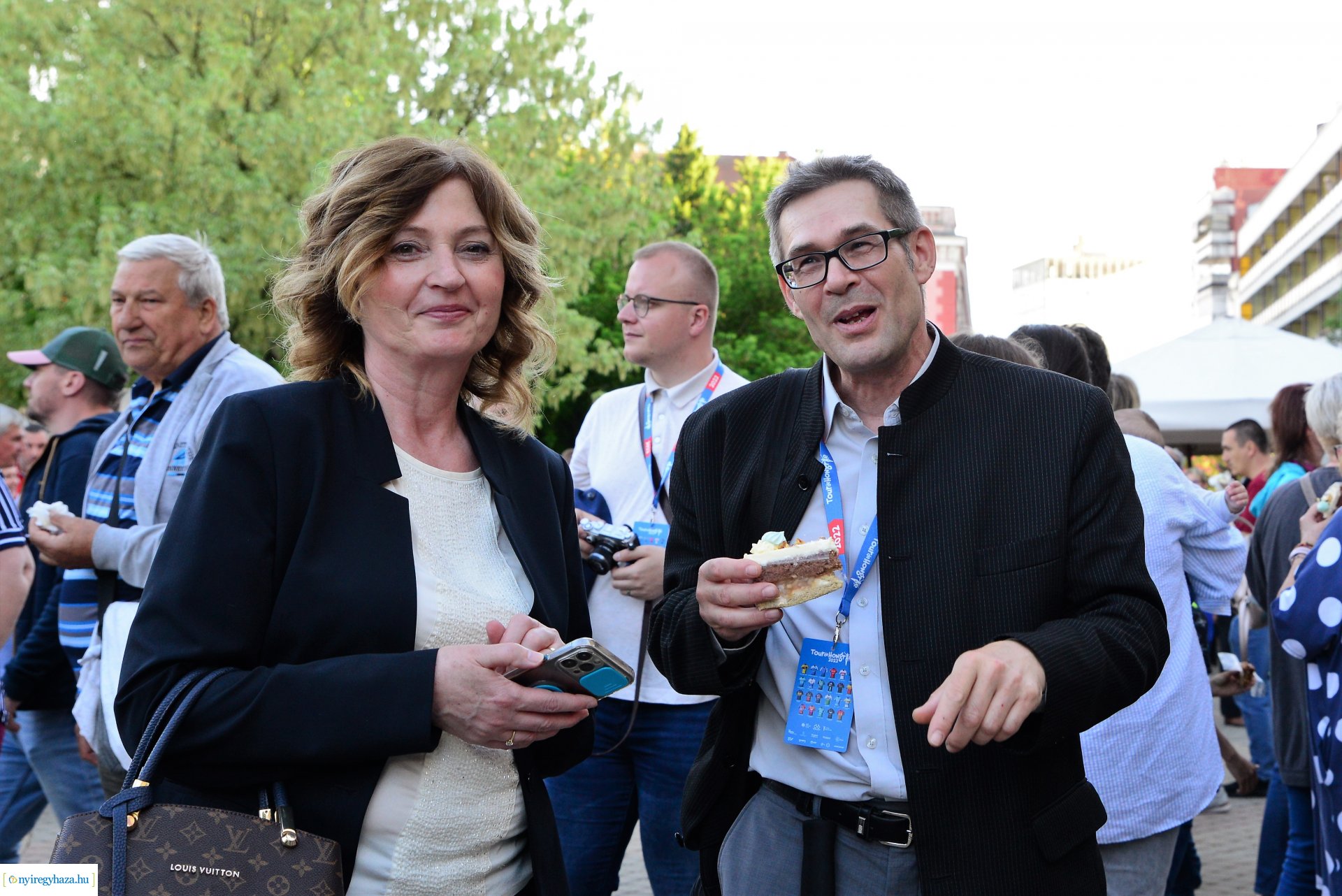 Városnap 2022 - fehércsokis várostortát készítettek a Sipkay-s cukrásztanulók