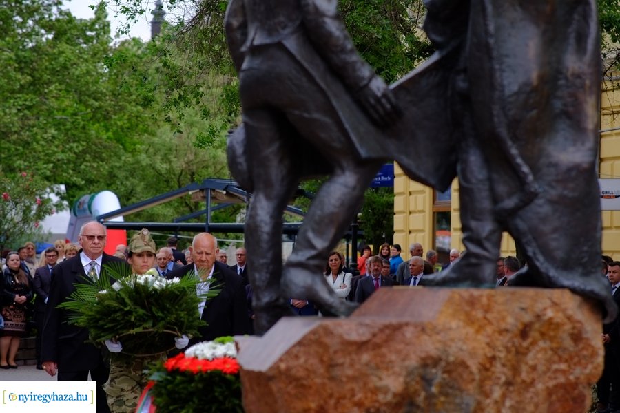 Városnap 2023 - emlékező koszorúzás