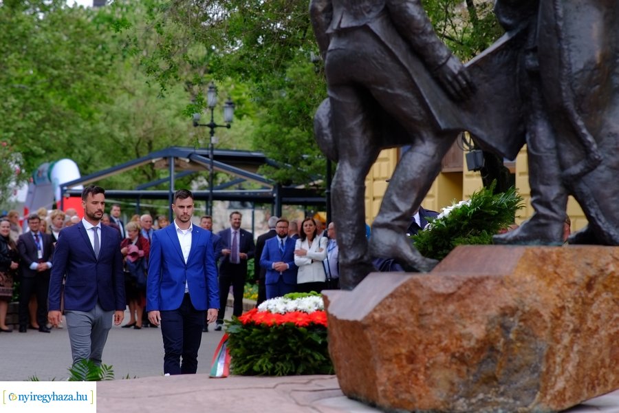 Városnap 2023 - emlékező koszorúzás