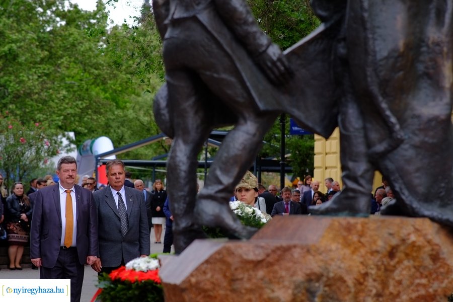 Városnap 2023 - emlékező koszorúzás