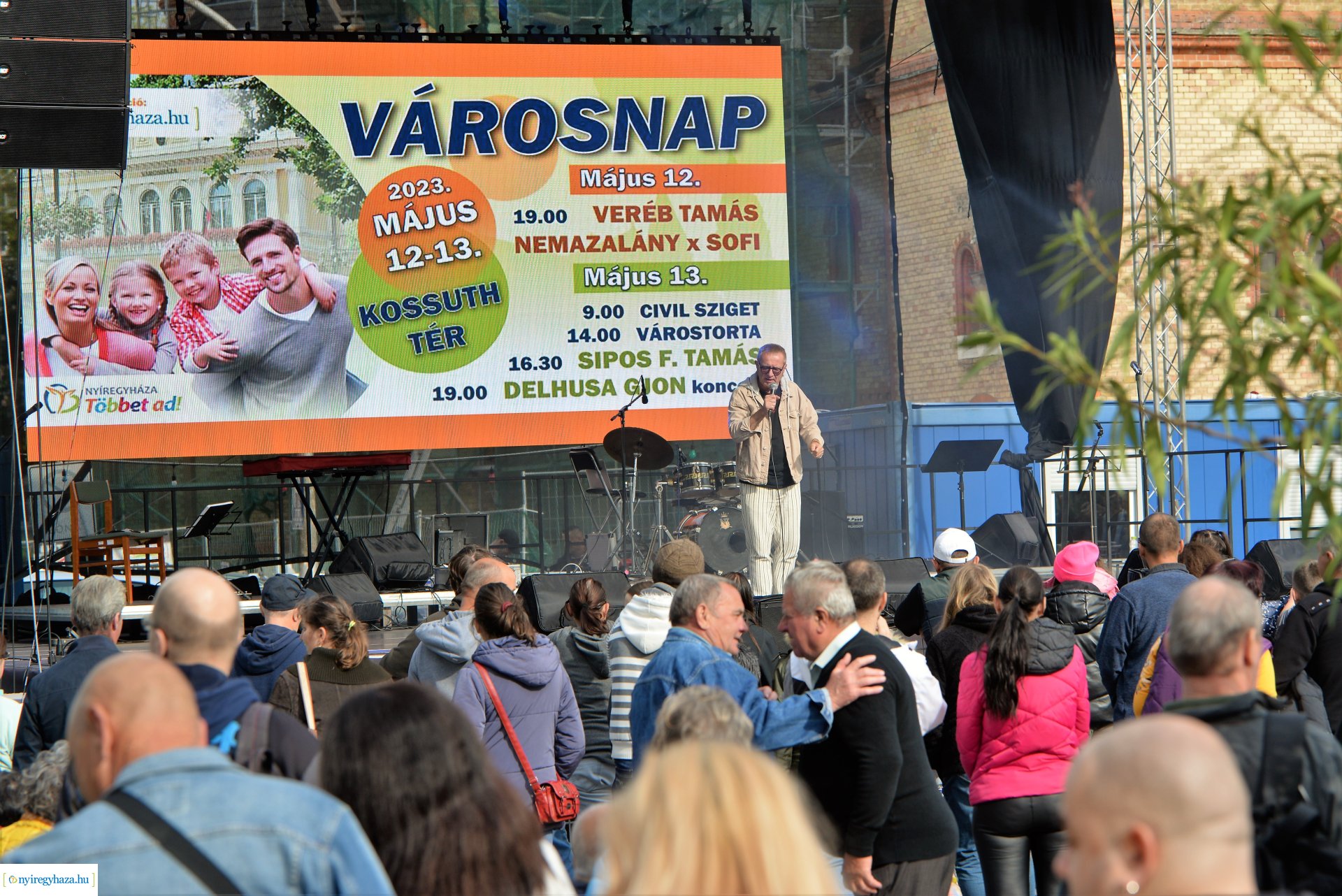 Városnap 2023 - Sipos F. Tamás a színpadon