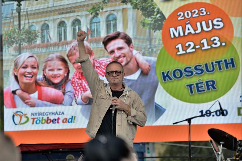 Városnap 2023 - Sipos F. Tamás a színpadon