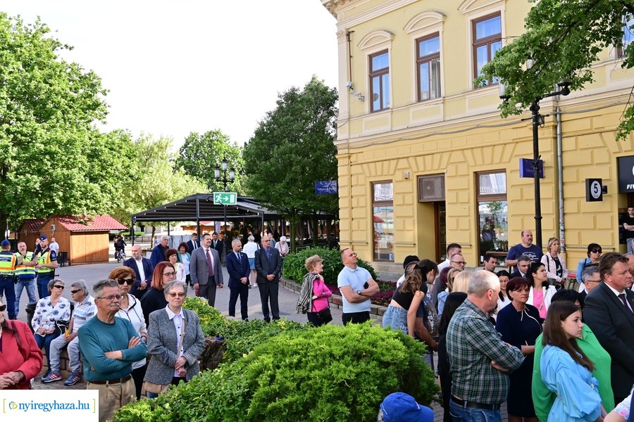 Városnap 2024 - emlékező koszorúzás
