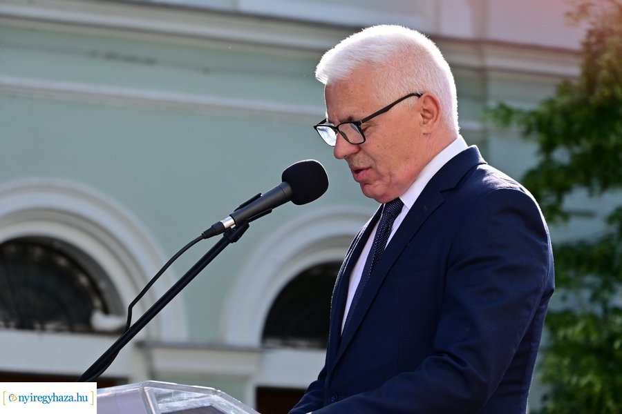 Városnap 2024 - emlékező koszorúzás