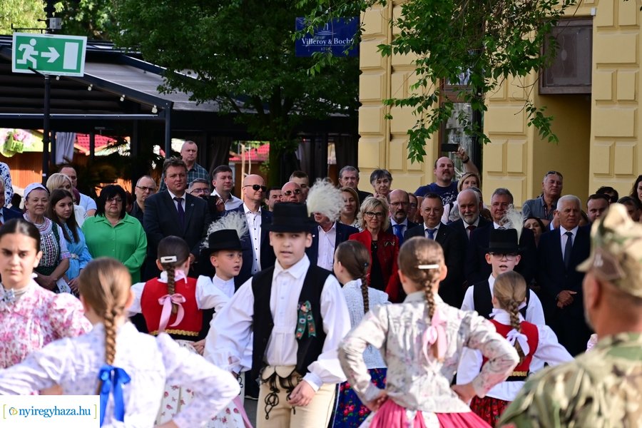 Városnap 2024 - emlékező koszorúzás