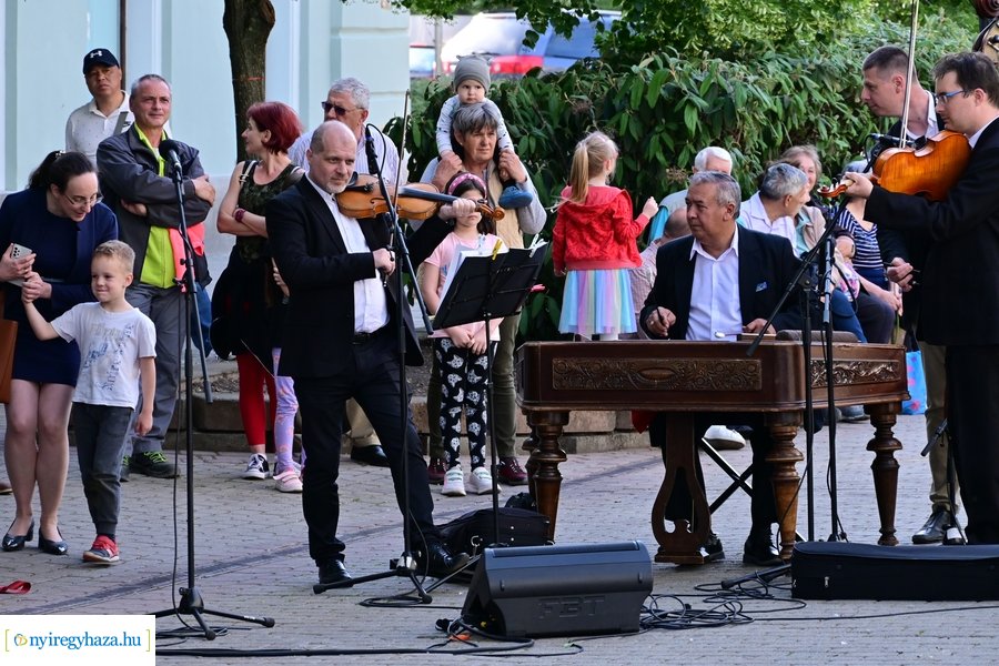 Városnap 2024 - emlékező koszorúzás