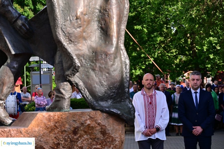 Városnap 2024 - emlékező koszorúzás