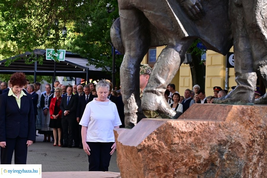 Városnap 2024 - emlékező koszorúzás