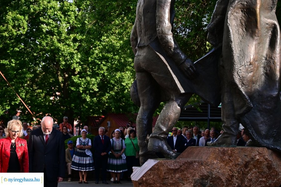 Városnap 2024 - emlékező koszorúzás