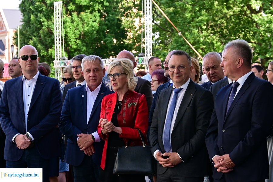 Városnap 2024 - emlékező koszorúzás