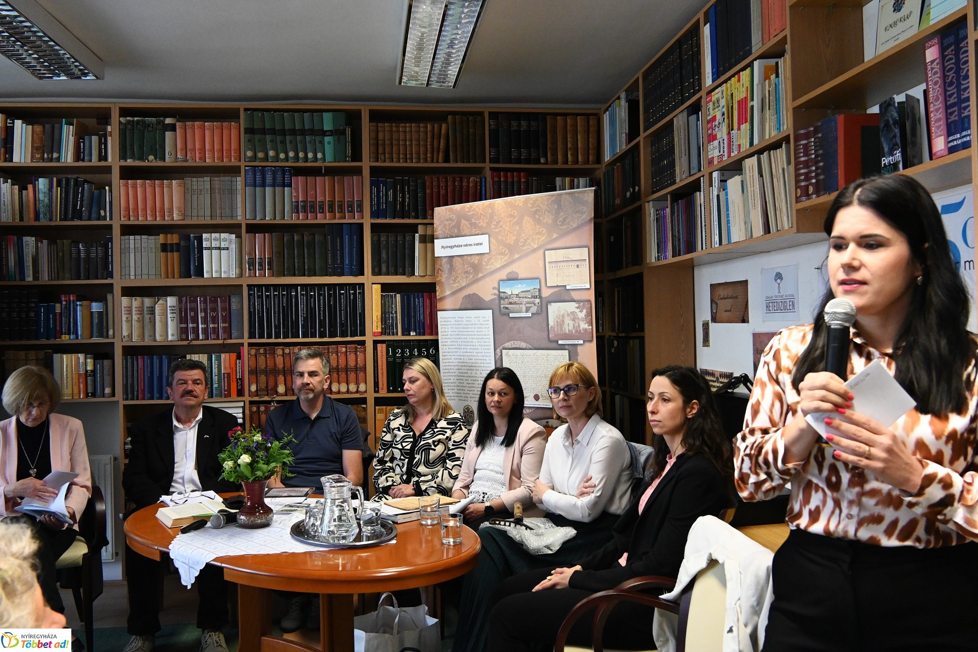 Városnapi beszélgetés a levéltárban