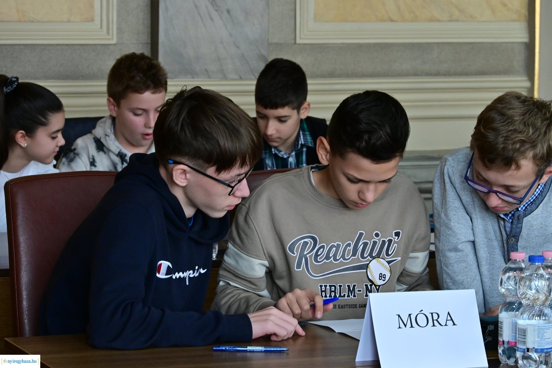 Várostörténeti vetélkedő a Városházán 20241025