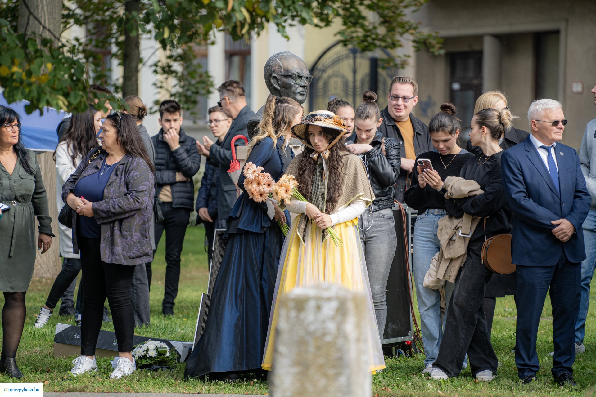 Városunk szülöttére, Krúdy Gyulára emlékeztünk a Bessenyei téren